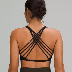 Free to be sports bra